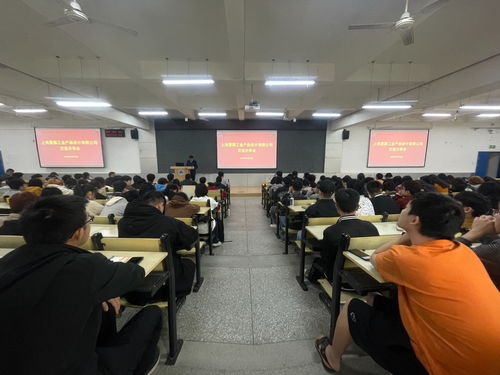 藝術(shù)與工業(yè)的融合 紀長力上海蔓藤設(shè)計走進藝術(shù)與設(shè)計學(xué)院開展交流分享活動